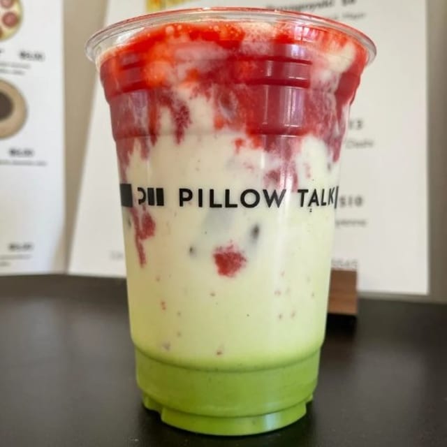 Matcha Strawberry (Iced Only).